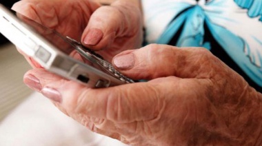 Alertan sobre llamados telefónicos a vecinos de ancianos