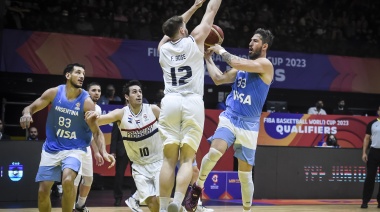 Argentina goleó a Paraguay y sigue aceitado
