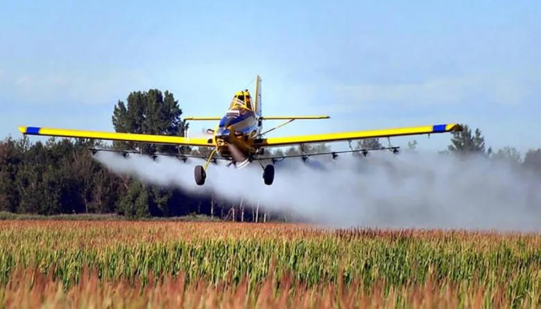 Campana: La Corte restableció una ordenanza y prohibió fumigar con agroquímicos