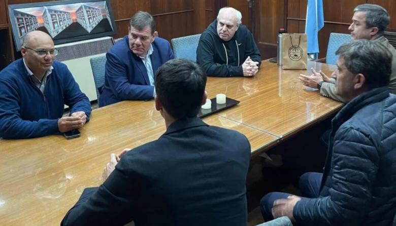 Intendentes y senadores impulsan la regionalización de la Quinta sección electoral