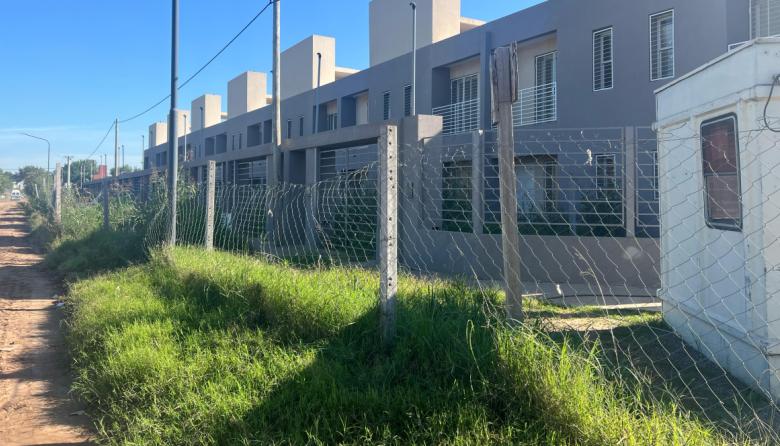 Procrear II en Junín: denuncian “abandono y destrucción” en la obra de las 149 viviendas
