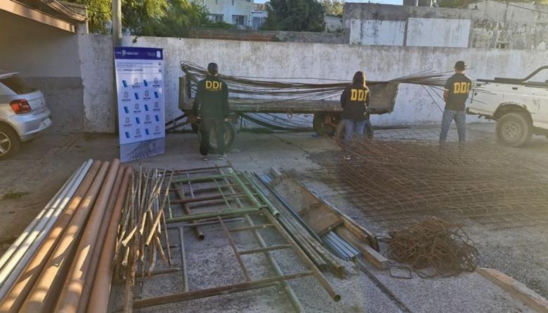Investigan a empleados municipales por robar y vender materiales destinados a obras públicas
