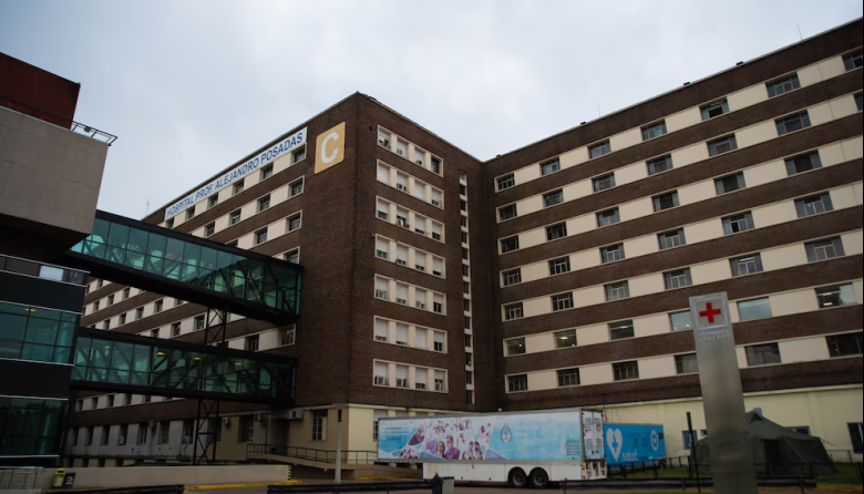 El Gobierno despidió a 110 trabajadores del Hospital Posadas y les descontará los días a quienes pararon por el Garrahan