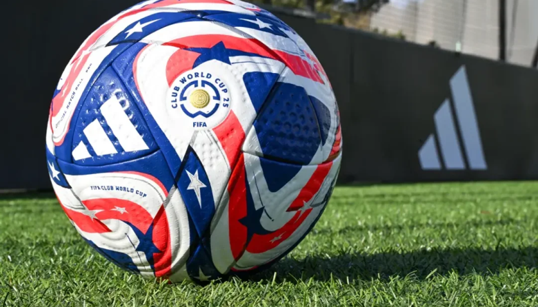 Presentaron el balón tecnológico que busca dar una mayor precisión en la competencia