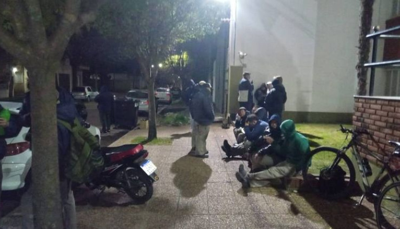 Empleados de una fábrica de cartón vuelven al paro por "sueldos dignos"