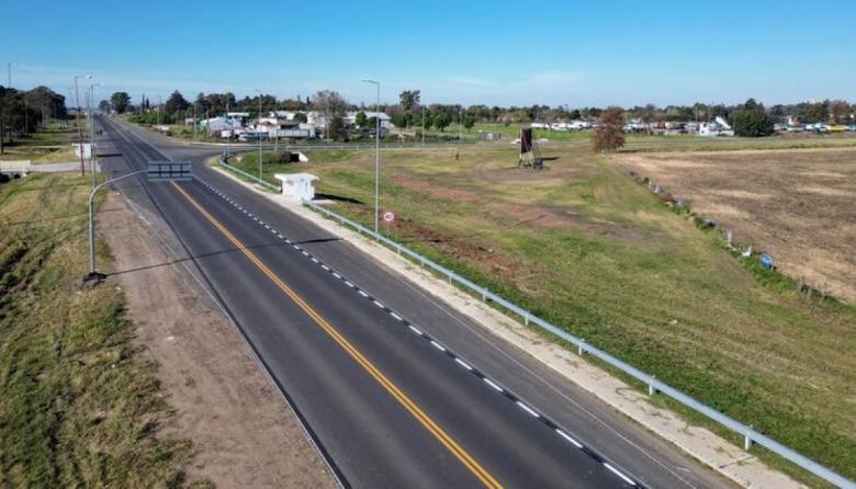 Kicillof en Rojas: inauguró la obra de repavimentación de la Ruta Provincial N° 31