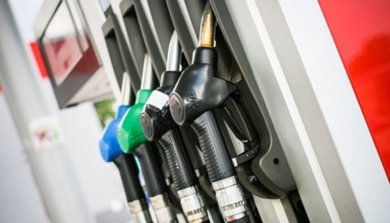 Se viene un nuevo golpe al bolsillo con la suba de impuestos a la nafta y el gasoil