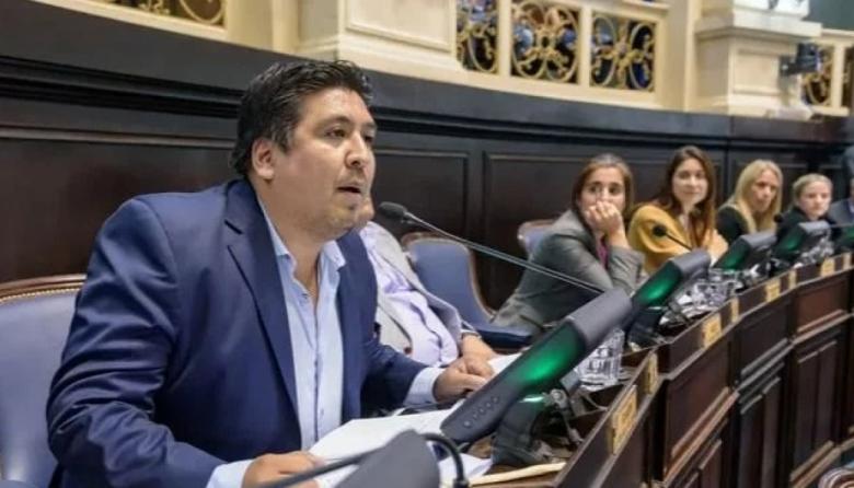 Tras la fuga de Petrecca, Ritondo puso un candidato a senador de su confianza