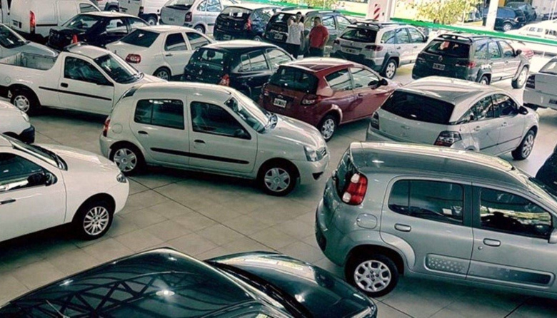 Cuando los autos caminan para atrás