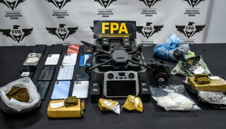 Desarticularon una organización narco que ingresaba drogas con drones al penal de Bouwer