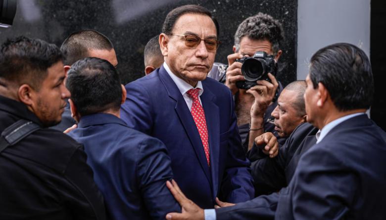 Perú: Condenaron a Martín Vizcarra por corrupción