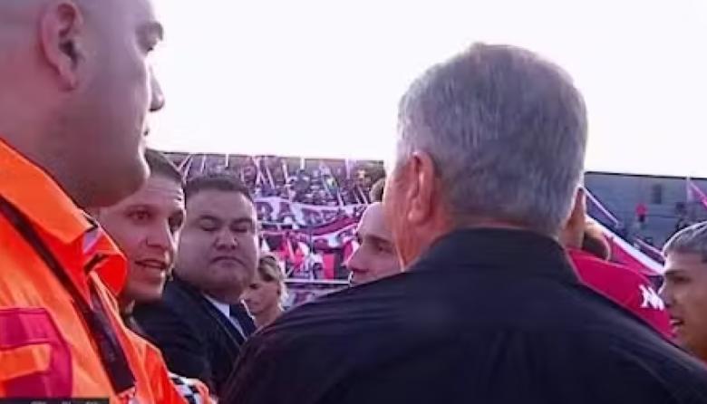 “Te voy a romper todo”: la frase de Gariano a Kudelka tras las polémicas ante Barracas