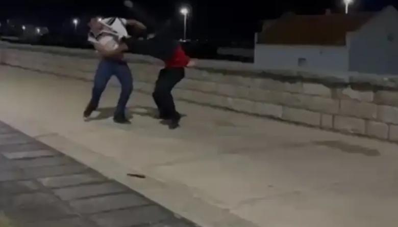 Necochea: murió un menor que fue apuñalado por otro en una pelea callejera