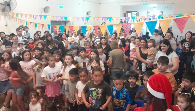 La Sociedad de Fomento de Agustín Roca ya comenzó a celebrar la navidad