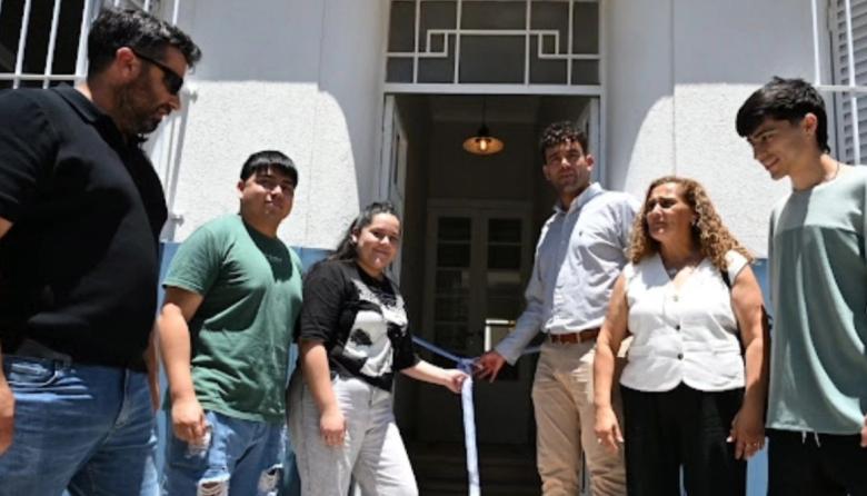 General Pinto presentó la renovada Casa de Estudiantes en La Plata: detalles de la nueva etapa