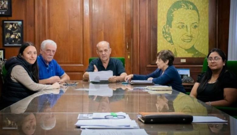 Pehuajó: El Municipio anunció bono, beneficios y días no laborables para los trabajadores municipales