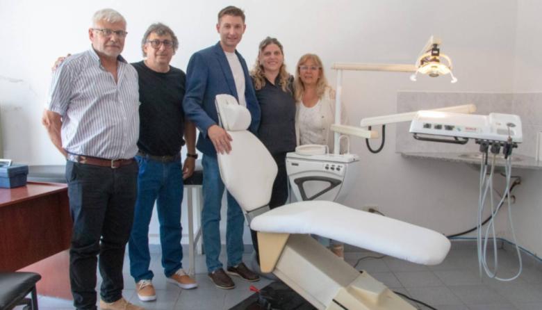 Ferraris inauguró consultorio odontológico en Fortín Acha