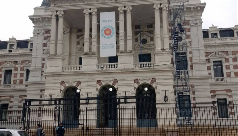 Provincia convoca a estatales, docentes y judiciales