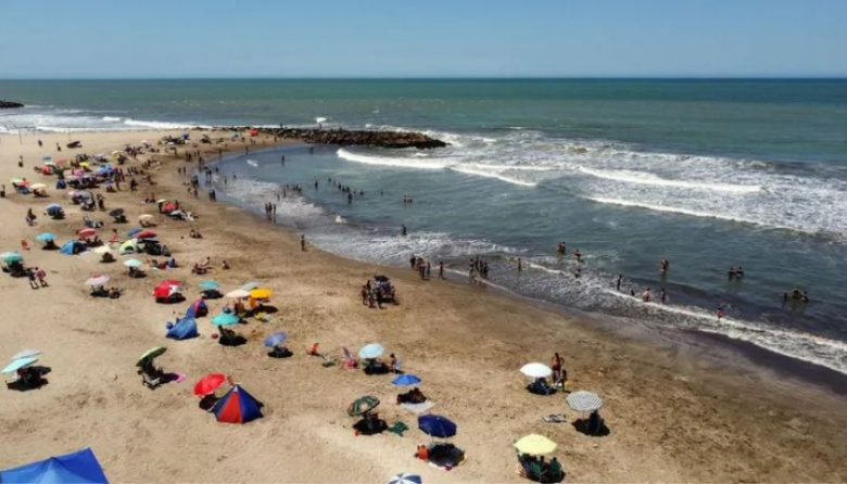 Dos de cada tres hogares dicen que el sueldo no alcanza y solo el 11% pudo vacacionar