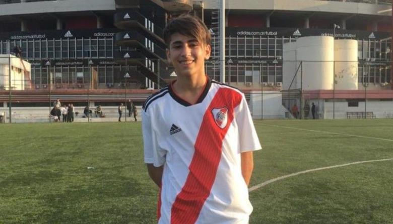 Sarmiento acordó con River por Agustín Wierna a costo cero