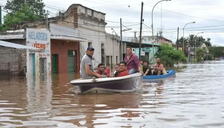 Con suspensión de clases y evacuados, Tucumán se encuentra en emergencia por inundaciones