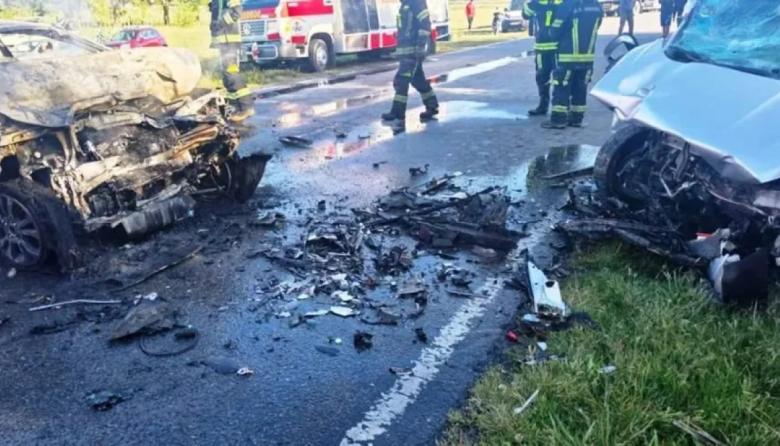 Dos siniestros viales dejaron cinco muertos y seis heridos