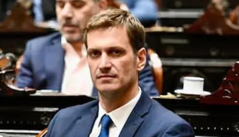 Diputado del PRO compró un rifle por Internet e hizo saltar las alarmas del Congreso