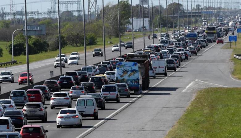 Colapsó la Ruta 2 por protesta de vecinos