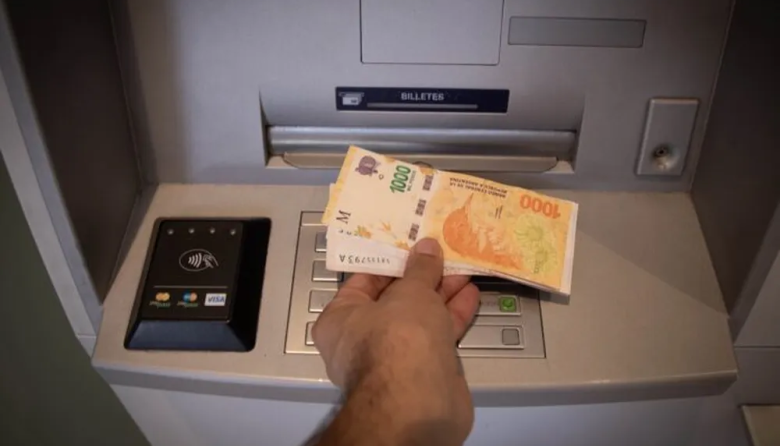 Cómo sigue el cronograma de pago a estatales tras el fin de semana largo