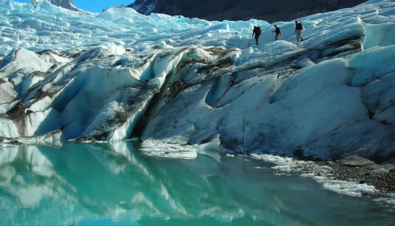 A horas de ser aprobada, Zillioto judicializó la reforma de la ley de glaciares