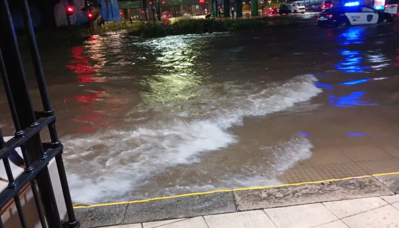 Temporal: en el AMBA llovió en tres horas todo el promedio del mes de abril