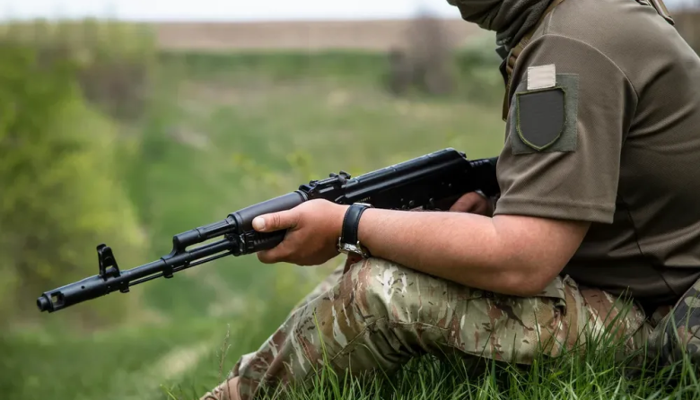 Eliminan la habilitación municipal para trámites ante el Registro Nacional de Armas