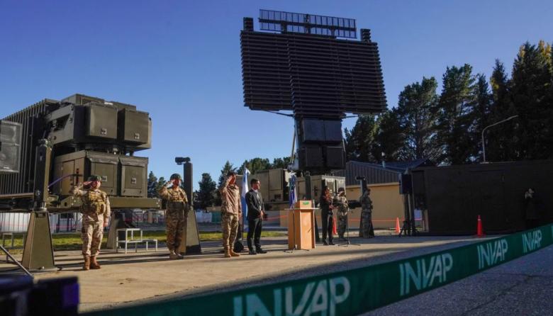 Incorporan radares de vigilancia a la defensa antiaérea: pueden detectar mil blancos en simultáneo