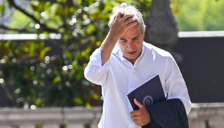 Caputo adelantó que la inflación de marzo será superior al 3 por ciento