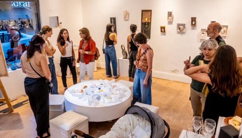 'Gira' ya puede visitarse en la Galería Tono Local