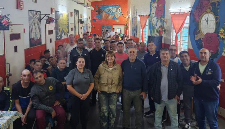 Alcaidía de Junín: Ex combatientes participaron del Pabellón Literario