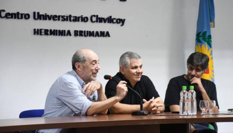 Britos recibió a estudiantes de arquitectura que definirán el futuro urbanístico de Chivilcoy