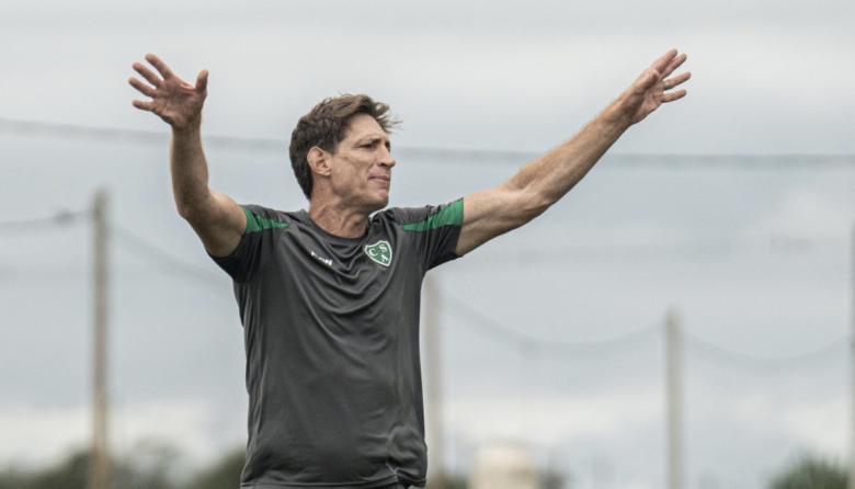 Sarmiento se presenta en el Chiqui Tapia con la ilusión de bajar a Barracas