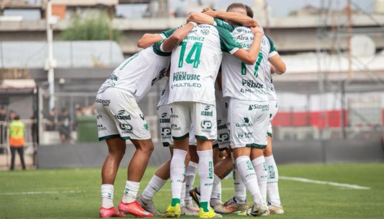Sarmiento le ganó a Barracas y se trajo una gran victoria del Chiqui Tapia