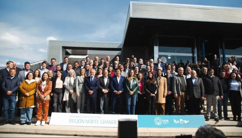 Intendentes de todo el país advierten por una "catástrofe social"