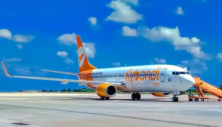 Crisis en Flybondi: El libertario Scatturice no pagó los sueldos y cierra las rutas al sur