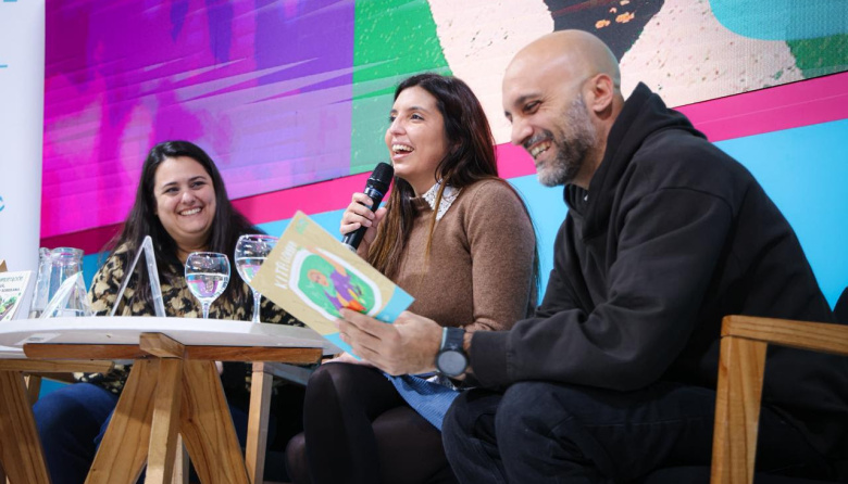 Kita Gorban vuelve al centro de la escena con un libro de la Provincia