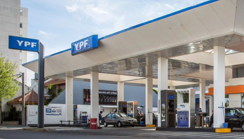 YPF subIó 1% sus precios y luego los congelará “hasta 45 días”