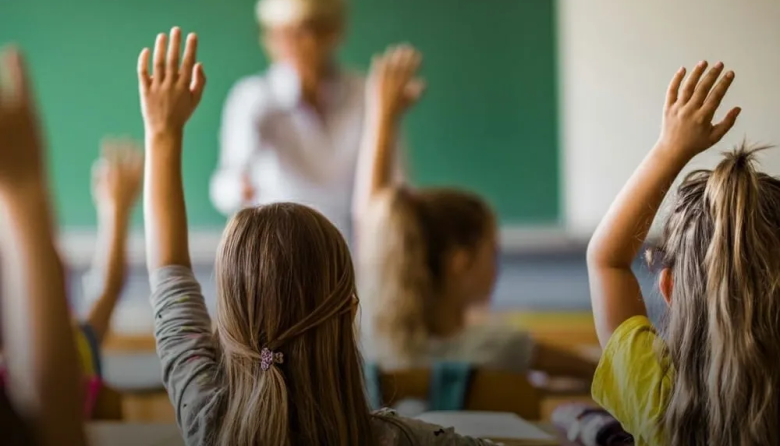 La Provincia redefinió el trabajo de los docentes con enfermedades de la voz