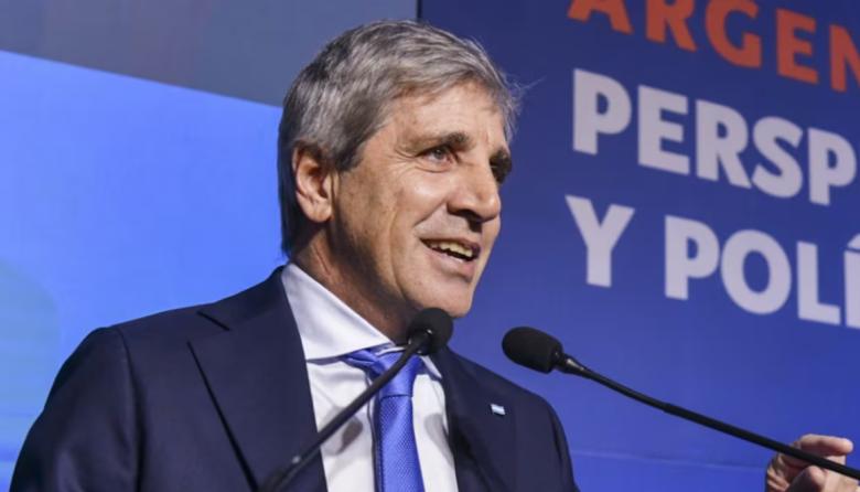 Dólares del colchón: El Gobierno prepara cambios a la Ley de Inocencia Fiscal