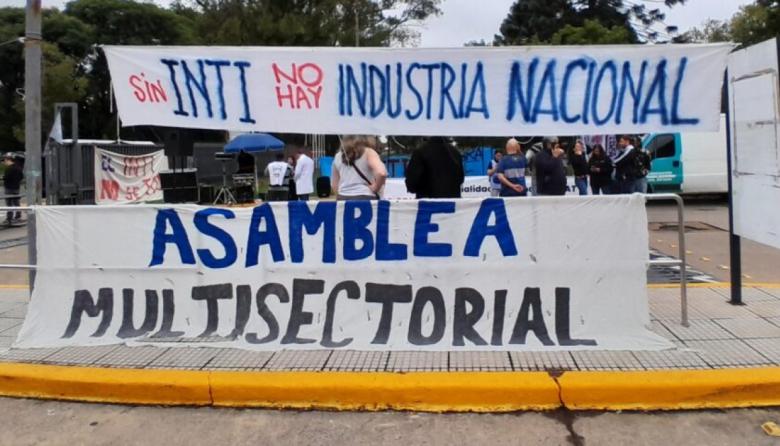 La Justicia anuló los despidos masivos en el INTI y vuelve a limitar los recortes libertarios
