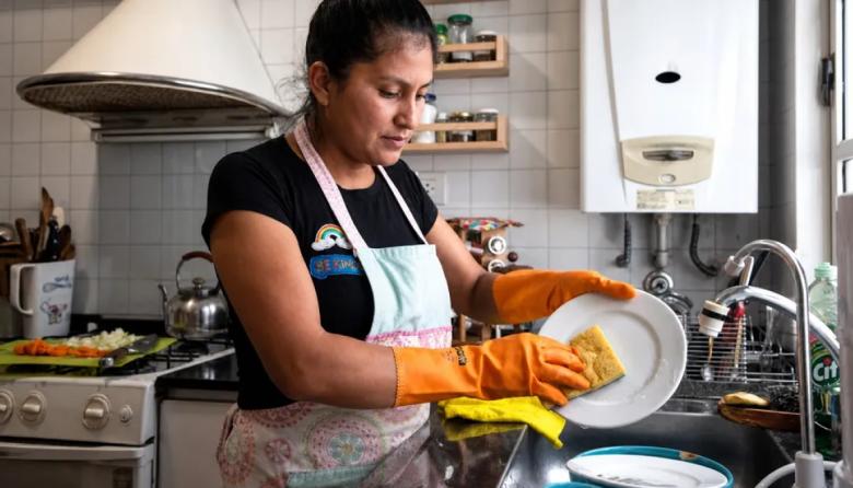Un solo sueldo no alcanza: el pluriempleo ya alcanza a 1,6 millones de trabajadores