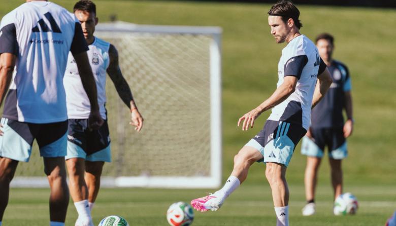 El equipo que pondría Scaloni para el debut de la Selección Argentina ante Argelia