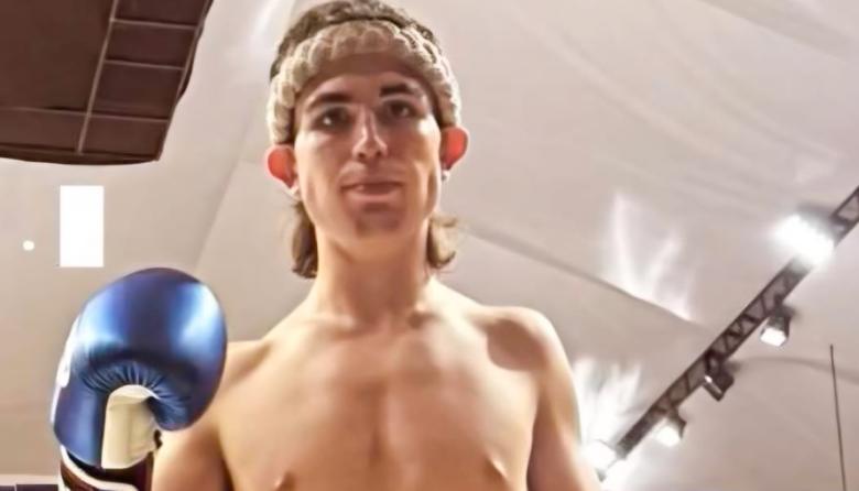 "La Peste" Bruno combate y crece en la cuna del Muay Thai