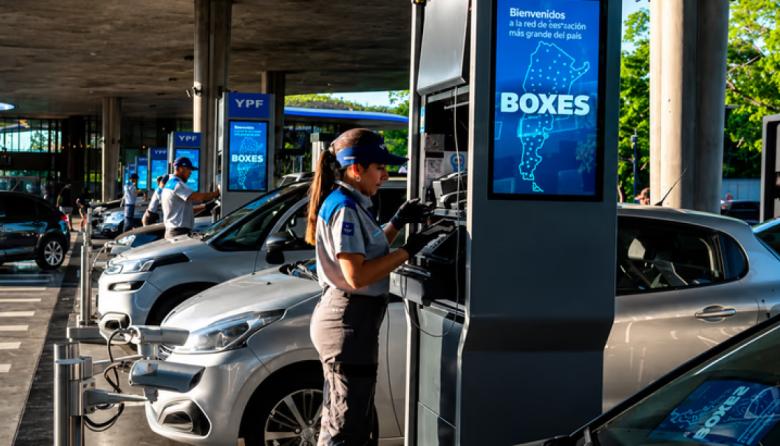 El aumento de la nafta profundiza la caída del consumo por tercer mes consecutivo
